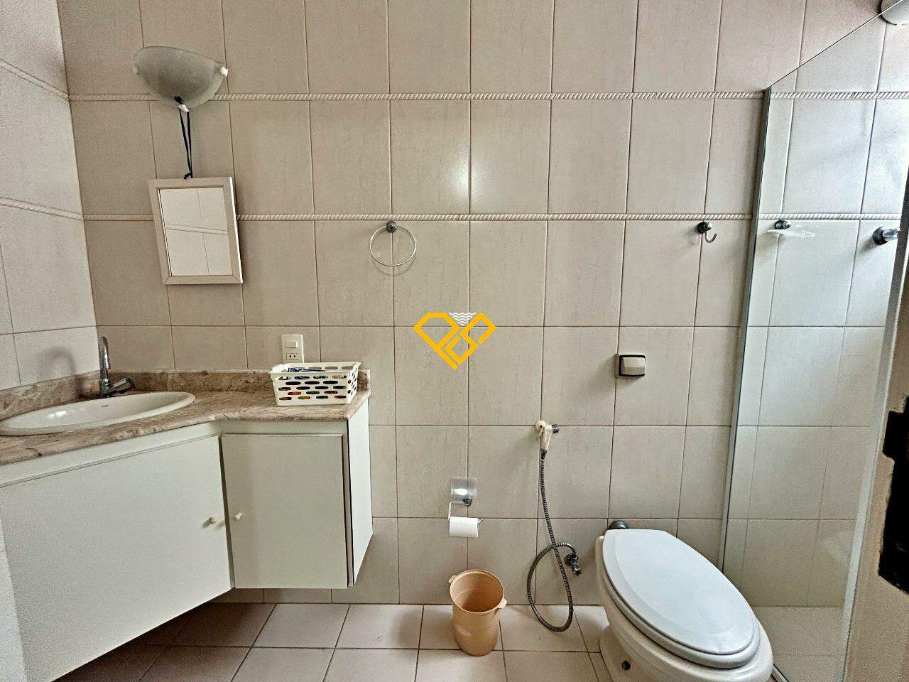 Apartamento à venda no Gonzaga: Wc social