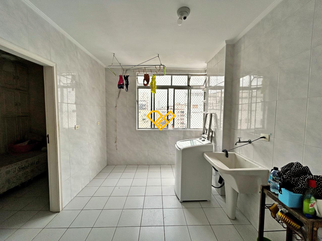 Apartamento à venda no Gonzaga: Área de serviço