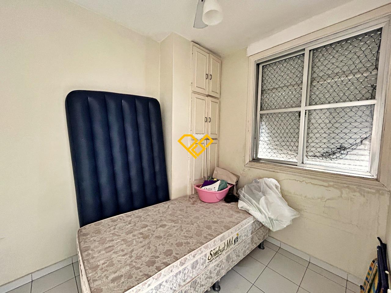 Apartamento à venda no Gonzaga: Dependência