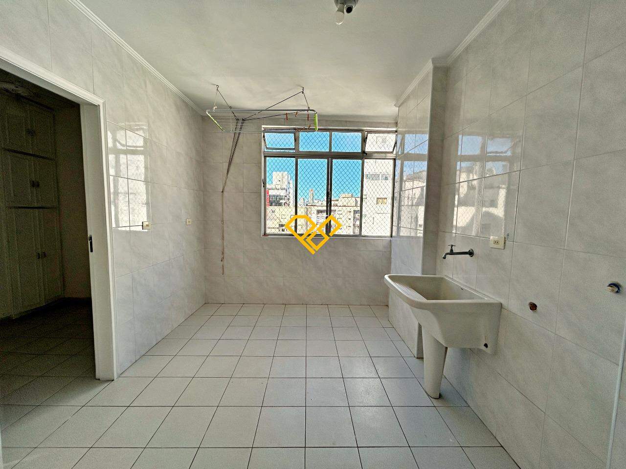 Apartamento à venda no Gonzaga: Área de serviço