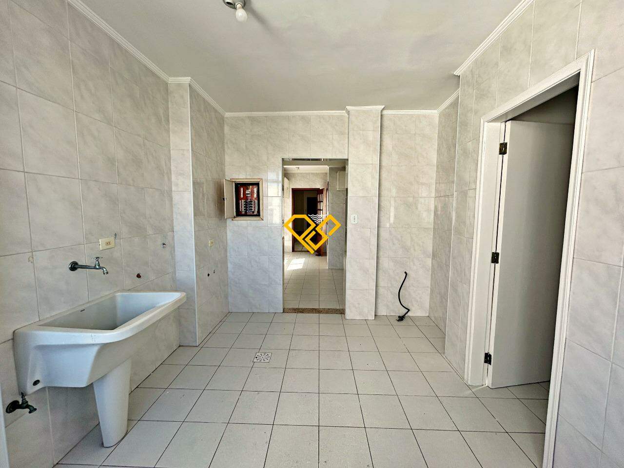Apartamento à venda no Gonzaga: Área de serviço