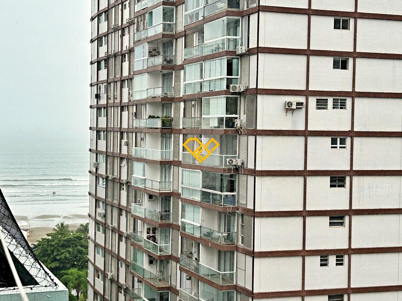 Apartamento à venda no Gonzaga: Vista da varanda