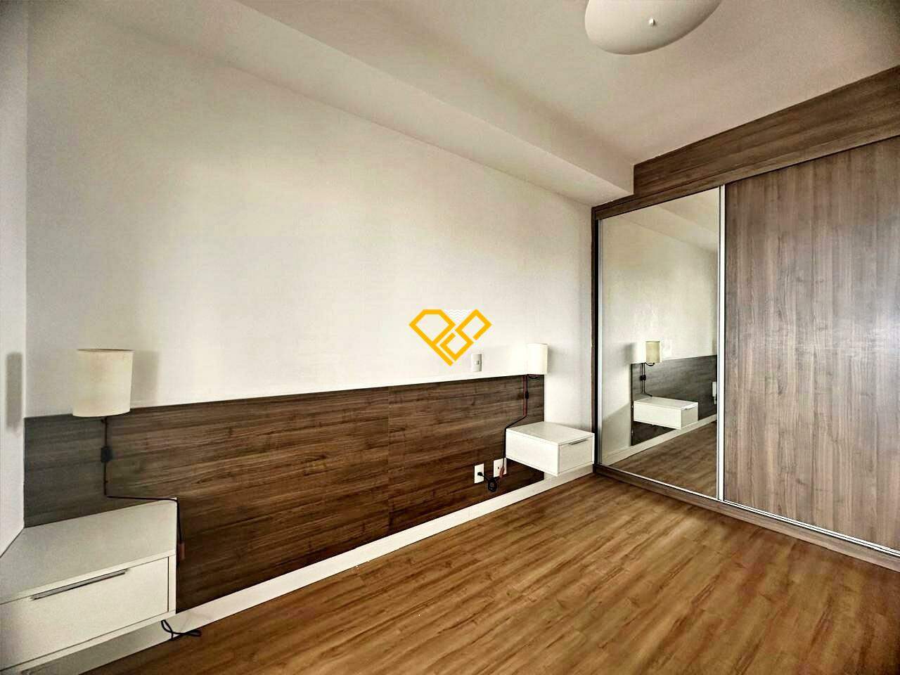 Apartamento à venda no Pompéia: Drmitório