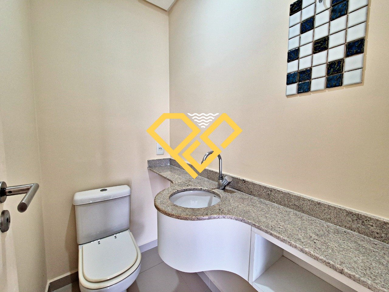 Apartamento para aluguel no José Menino: Lavabo