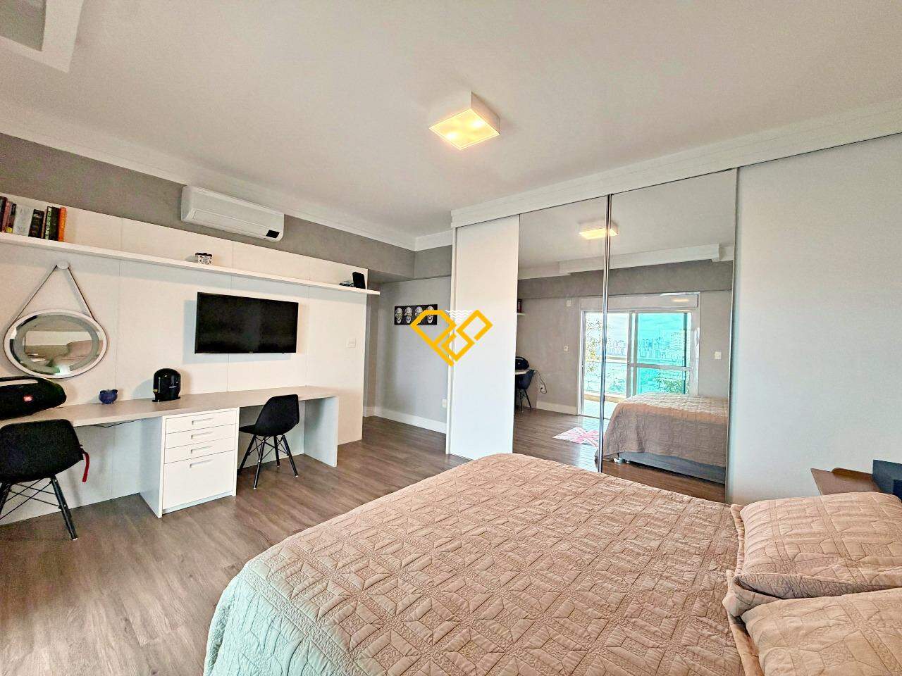 Apartamento à venda no Gonzaga: Suíte 4