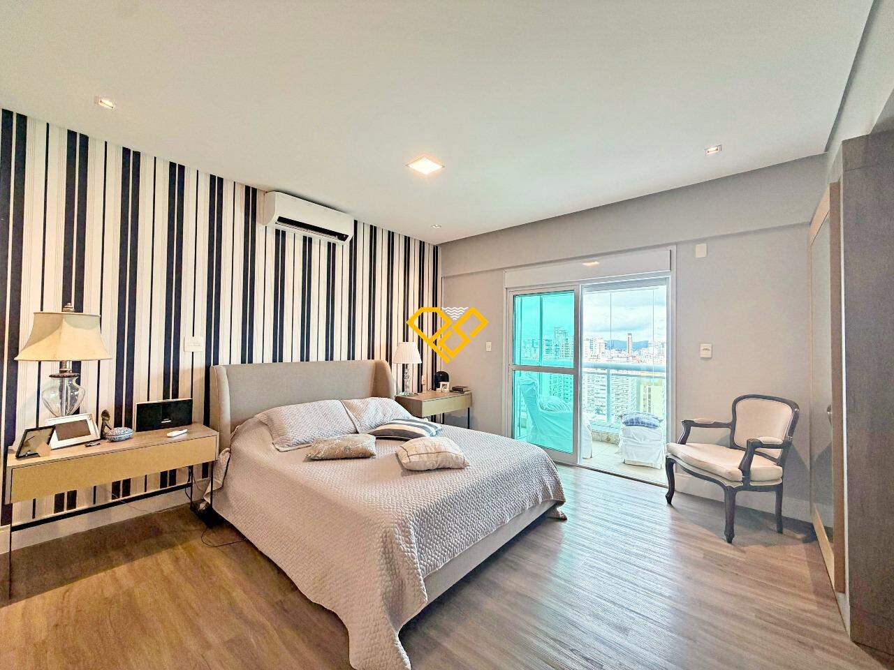 Apartamento à venda no Gonzaga: Suíte 1 - master