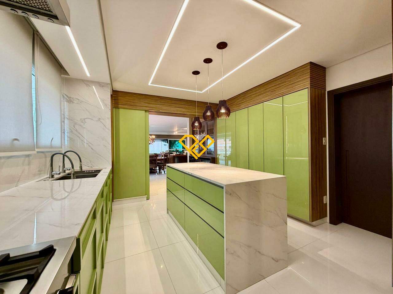 Apartamento à venda no Gonzaga: cozinha