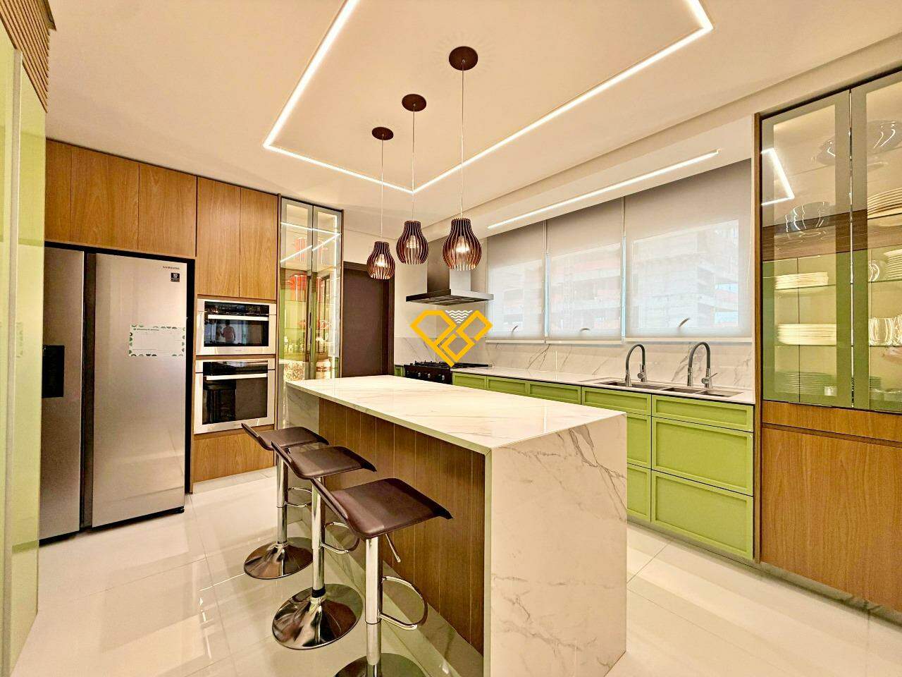 Apartamento à venda no Gonzaga: Cozinha