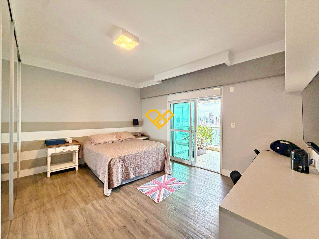 Apartamento à venda no Gonzaga: Suíte 4