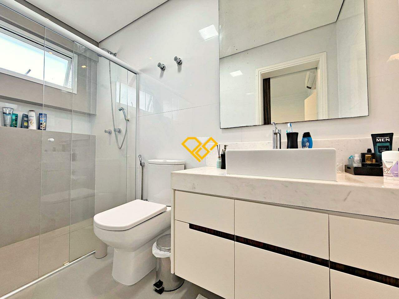 Apartamento à venda no Gonzaga: Wc suíte 4