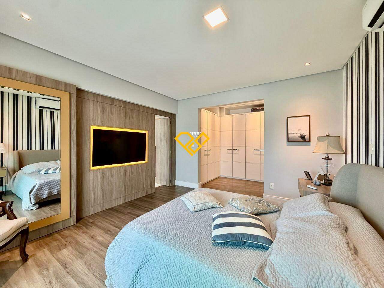 Apartamento à venda no Gonzaga: suite master