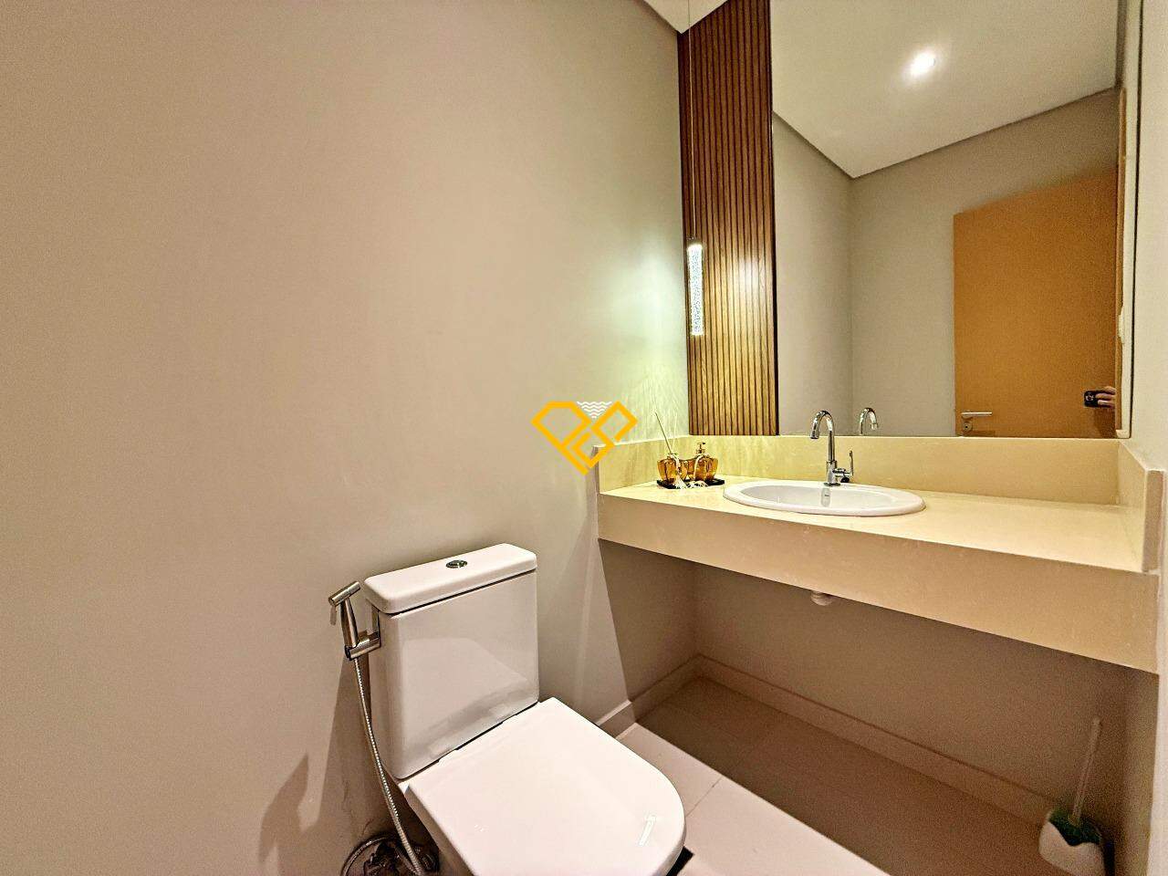 Apartamento para aluguel no Embaré: Lavabo