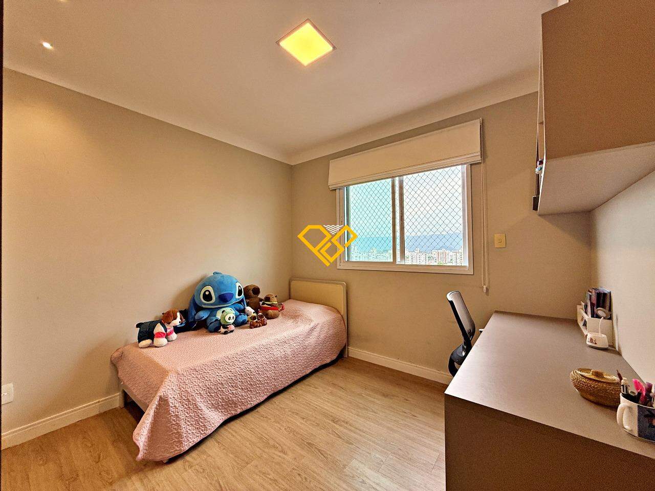 Apartamento para aluguel no Embaré: Suíte 2