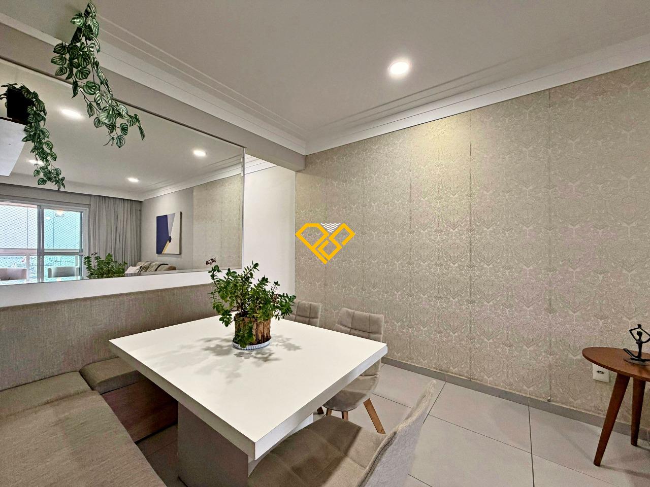 Apartamento à venda no Macuco: Sala de jantar