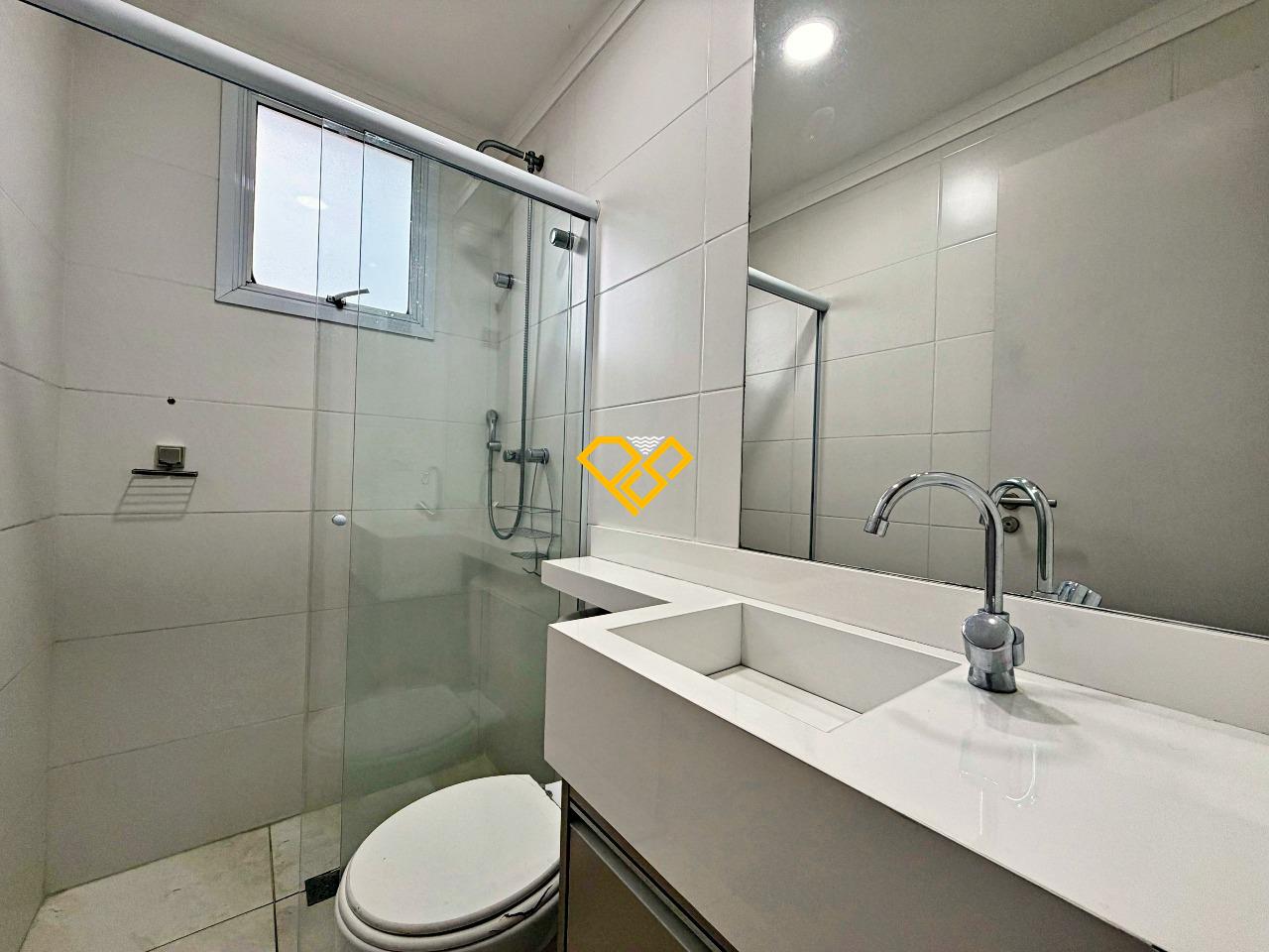 Apartamento à venda no Macuco: Wc social