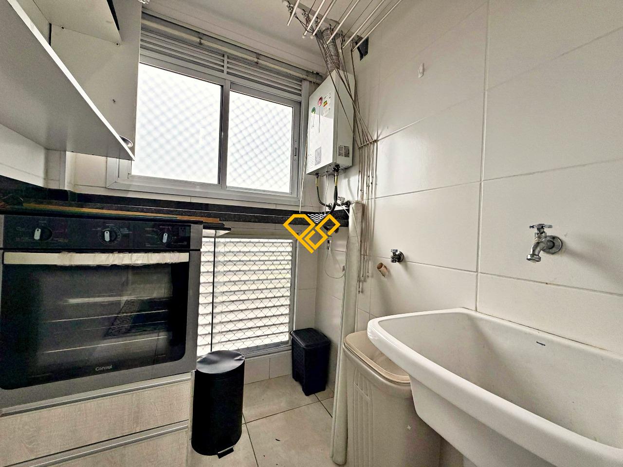 Apartamento à venda no Macuco: Área de serviço