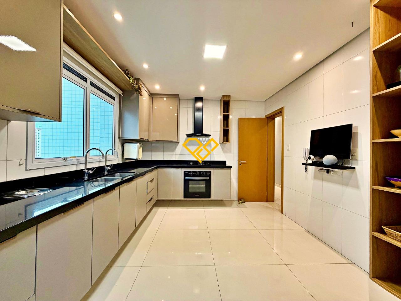 Apartamento à venda no Embaré: Cozinha