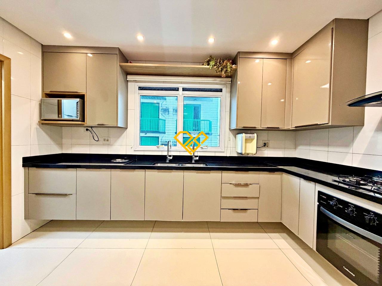 Apartamento à venda no Embaré: Cozinha