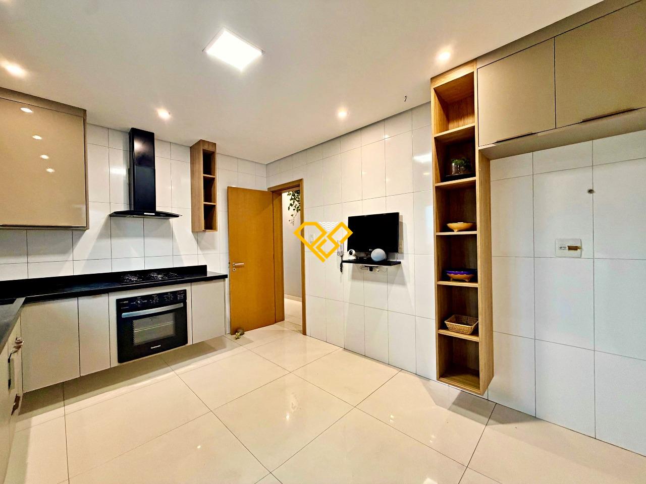 Apartamento à venda no Embaré: Cozinha