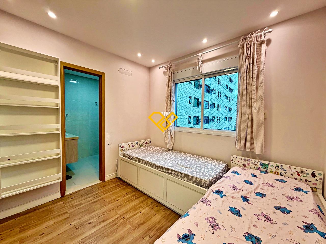 Apartamento à venda no Embaré: Suíte 2