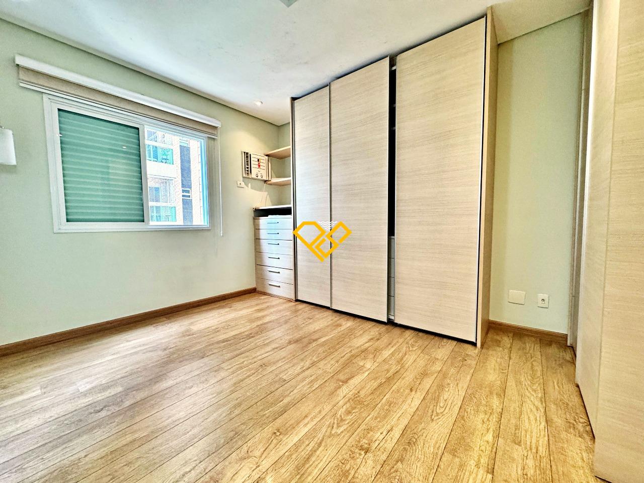 Apartamento à venda no Boqueirão: Dormitório 1 - suíte