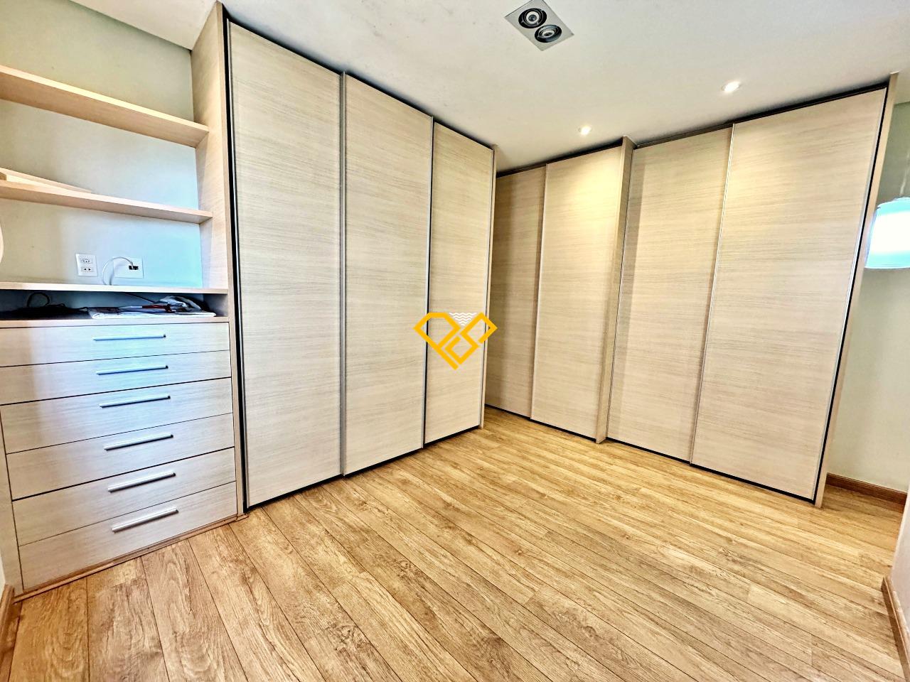 Apartamento à venda no Boqueirão: Dormitório 1 - suíte
