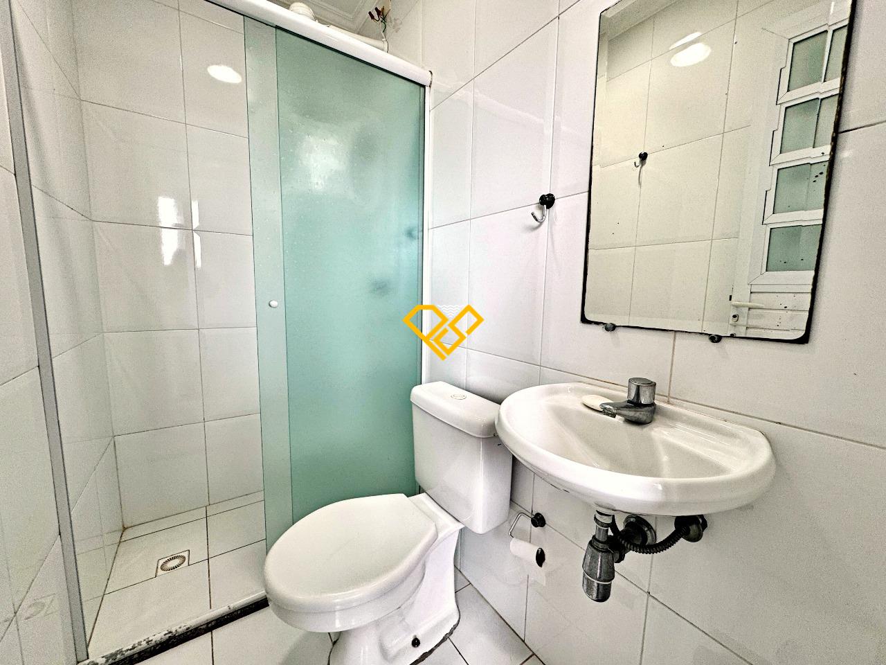 Apartamento à venda no Boqueirão: Wc de serviço