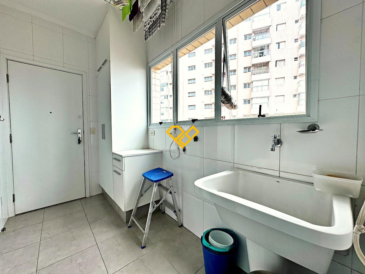 Apartamento à venda no Boqueirão: Área de serviço