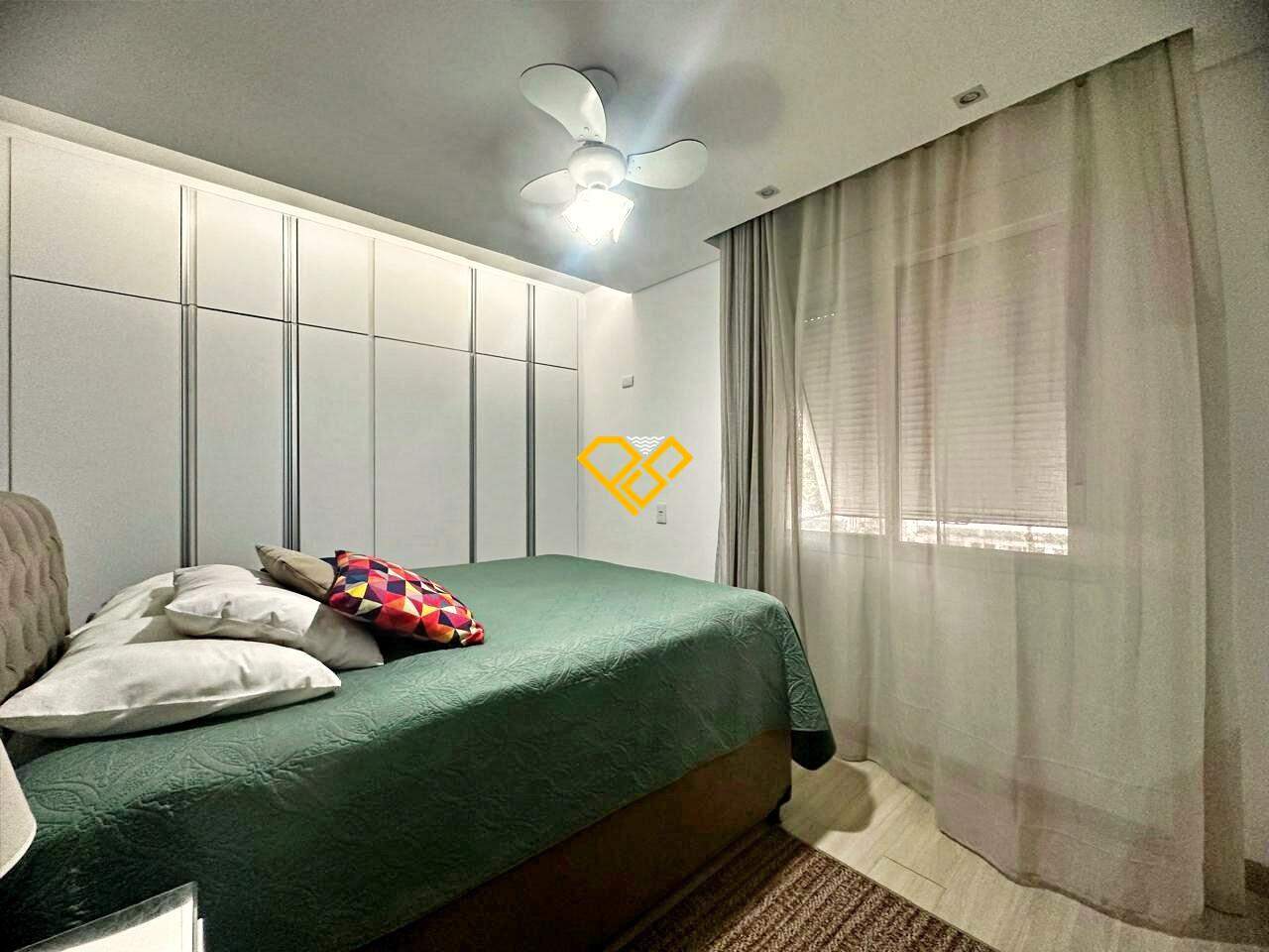 Apartamento à venda no Gonzaga: Dormitório 1 - suíte