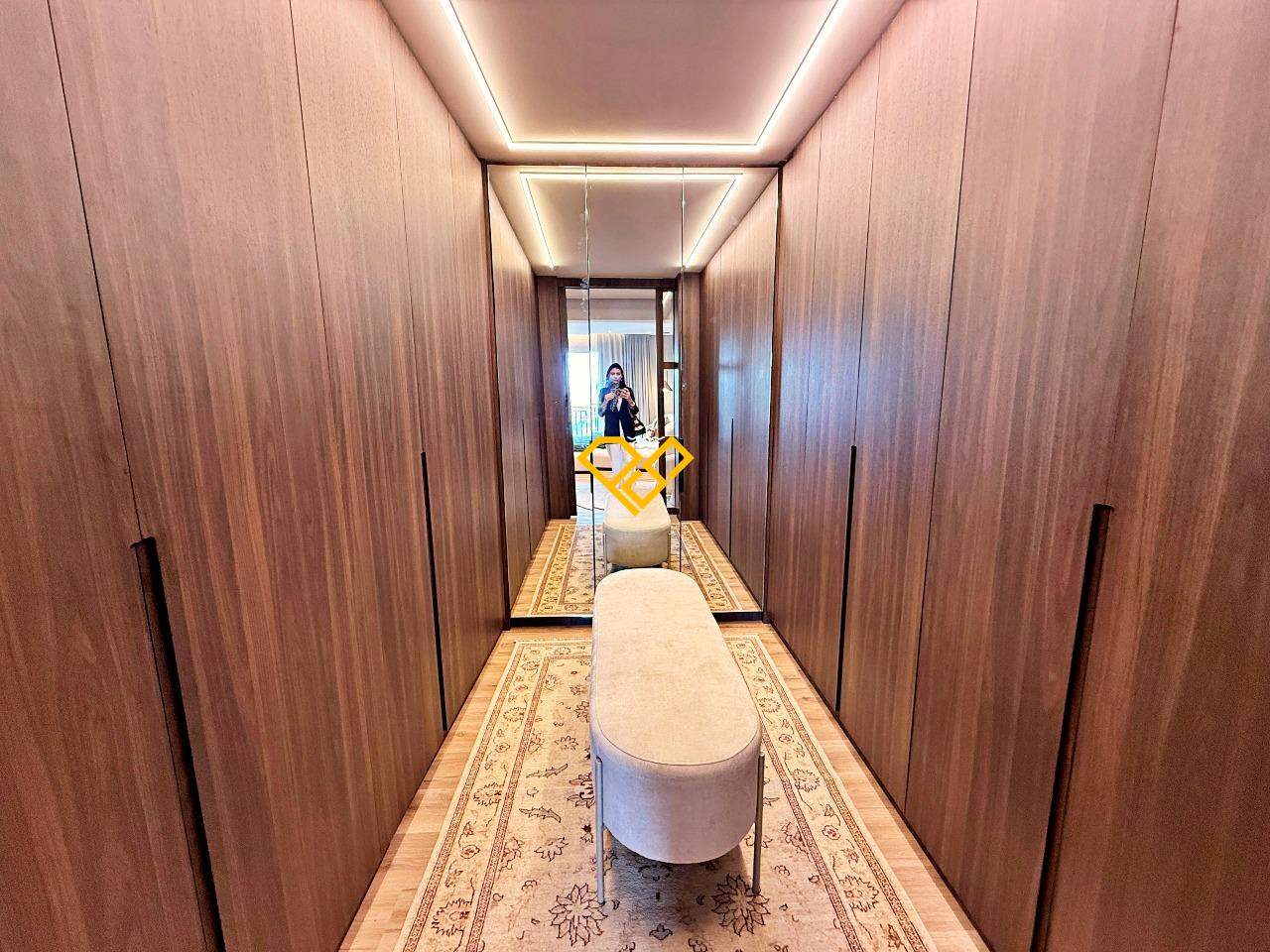 Apartamento à venda no Vila Rica: Closet suíte master