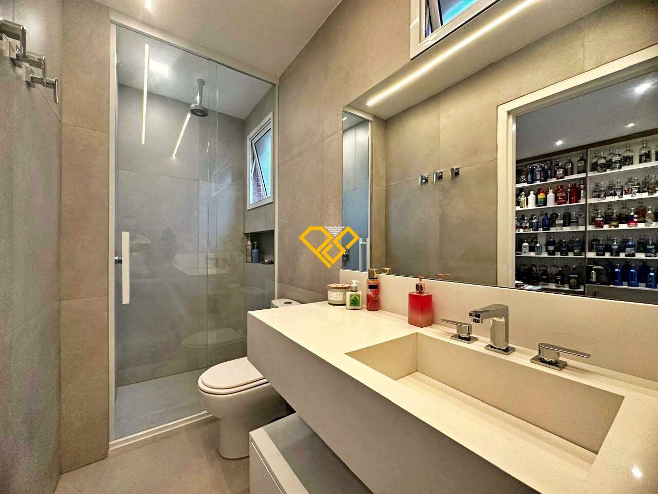 Apartamento à venda no Gonzaga: Wc suíte 3