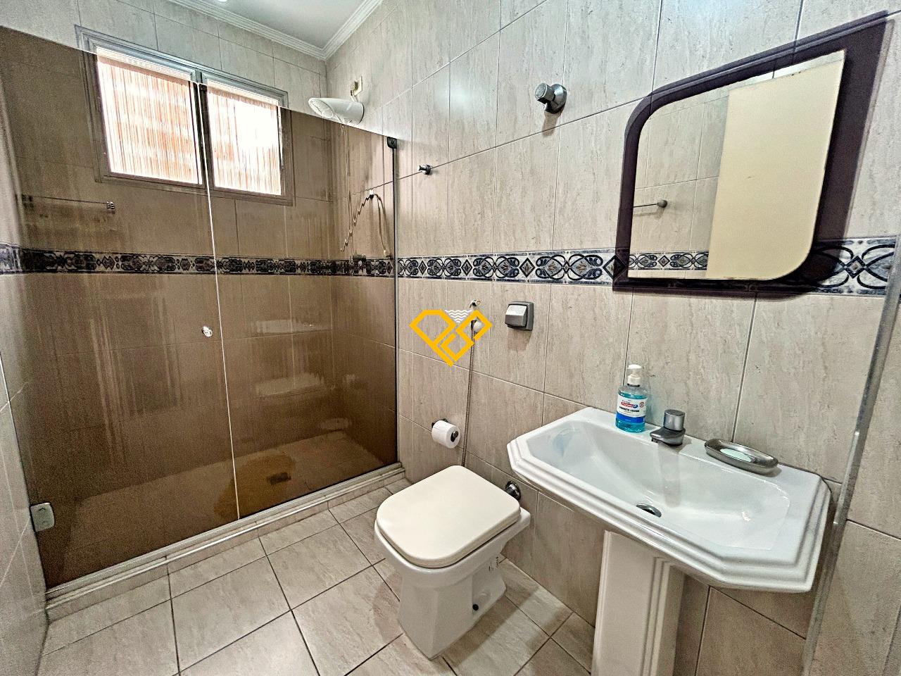 Apartamento para aluguel no Gonzaga: Wc social