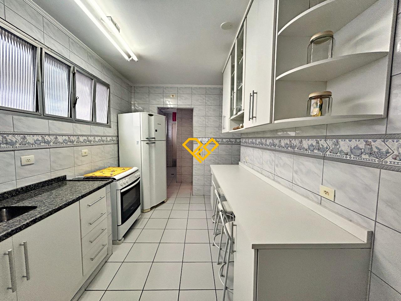 Apartamento para aluguel no Gonzaga: Cozinha