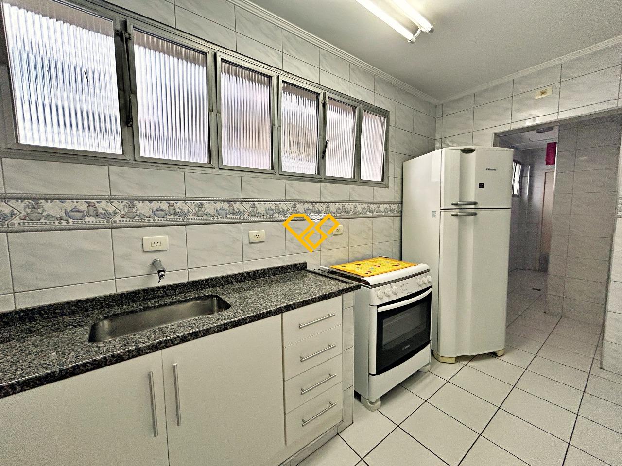 Apartamento para aluguel no Gonzaga: Cozinha