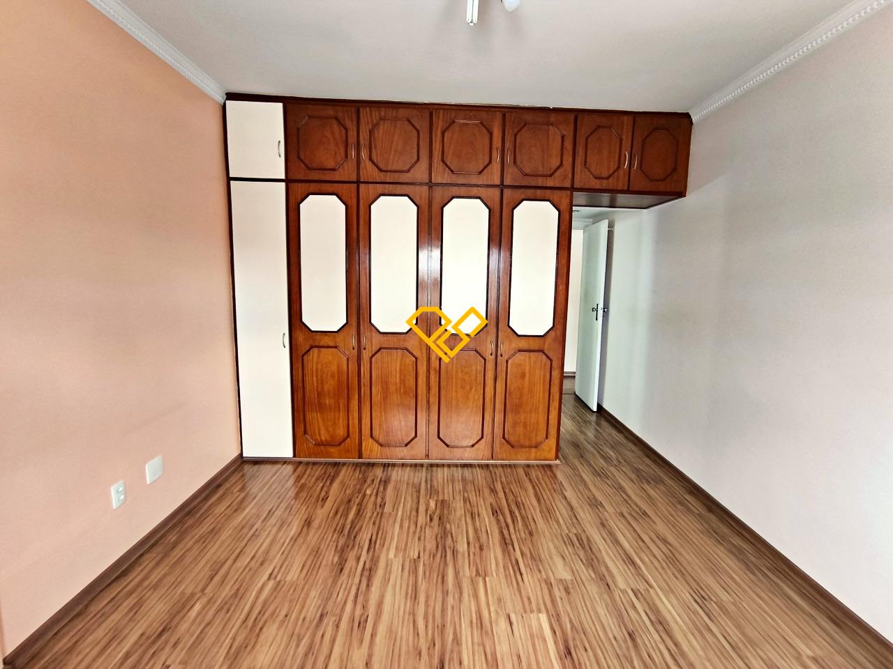 Apartamento à venda no Embaré: Dormitório 1 - suíte