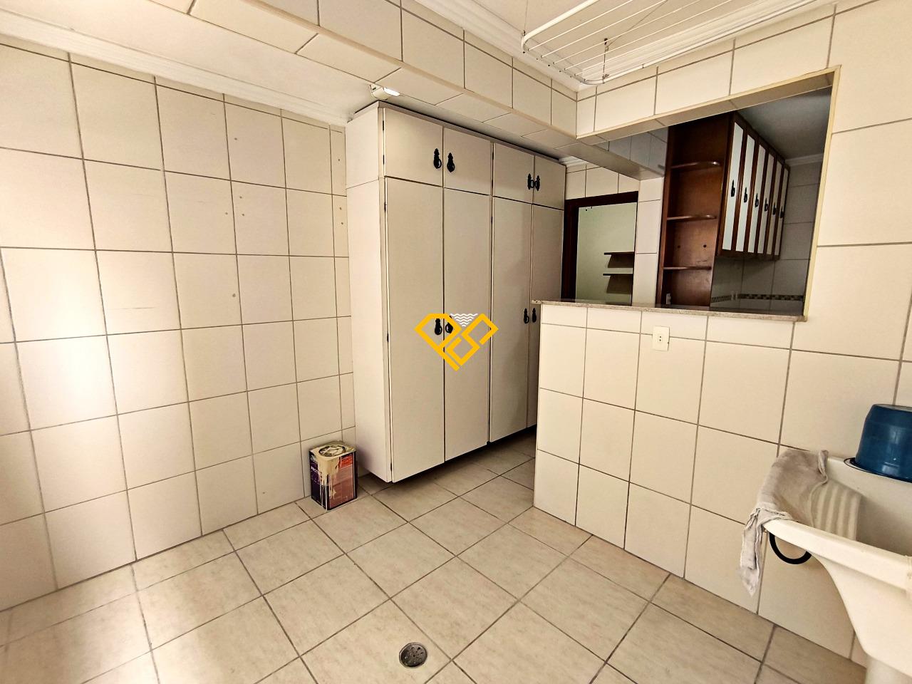 Apartamento para aluguel no Boqueirão: Área de serviço