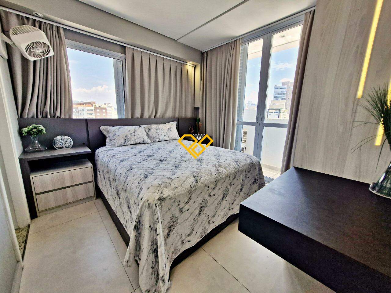 Apartamento para aluguel no Gonzaga: Dormitório 1 - suíte