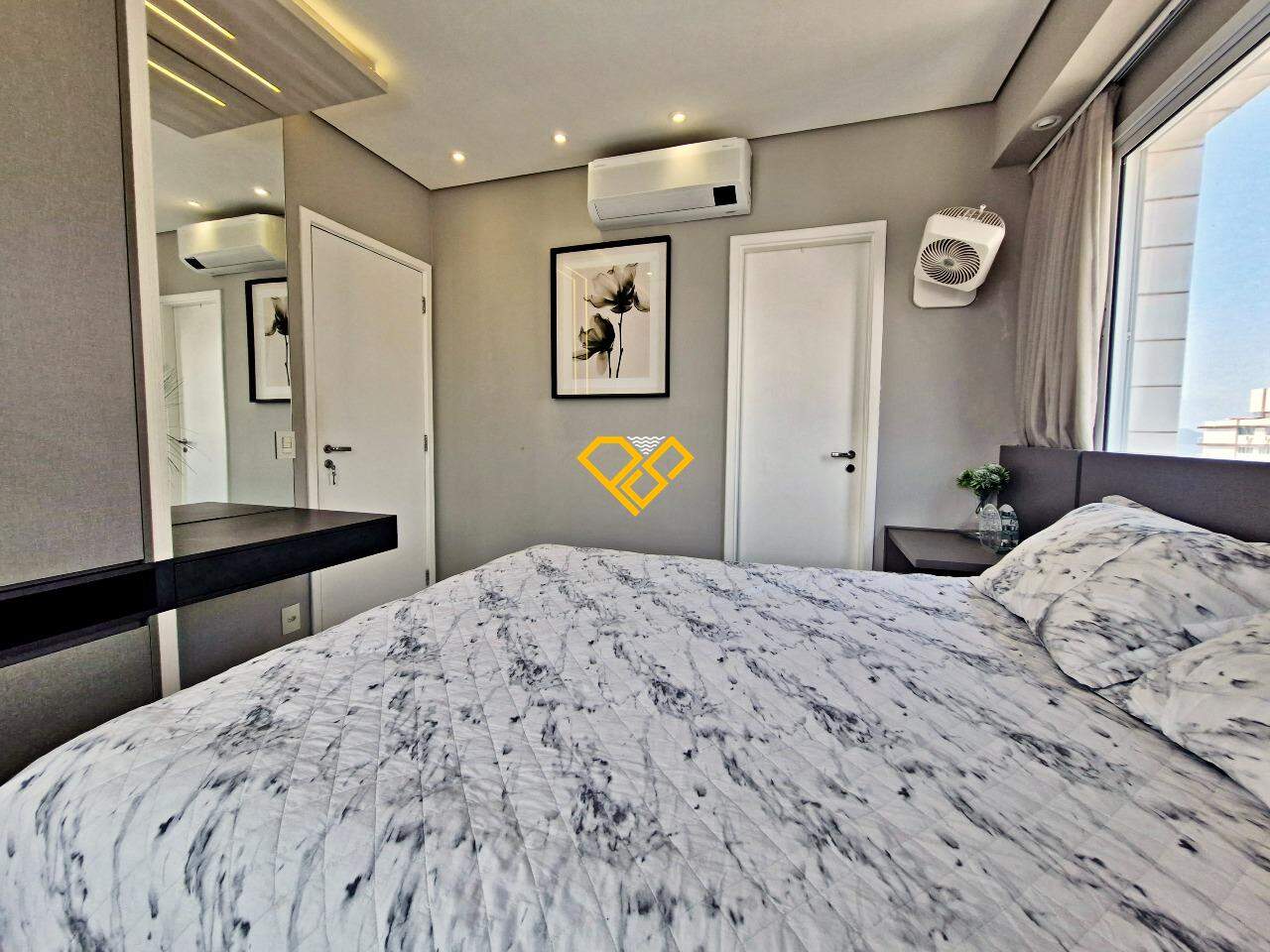 Apartamento para aluguel no Gonzaga: Dormitório 1 - suíte