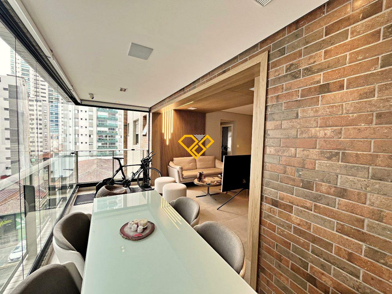Apartamento para aluguel no Aparecida: Varanda