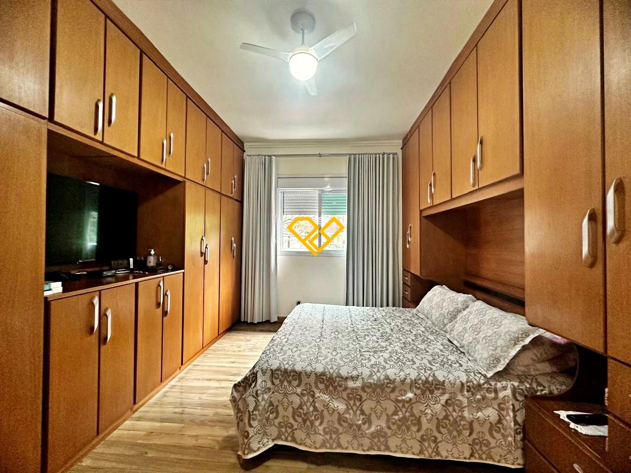 Sobrado à venda no Gonzaga: Suíte 1