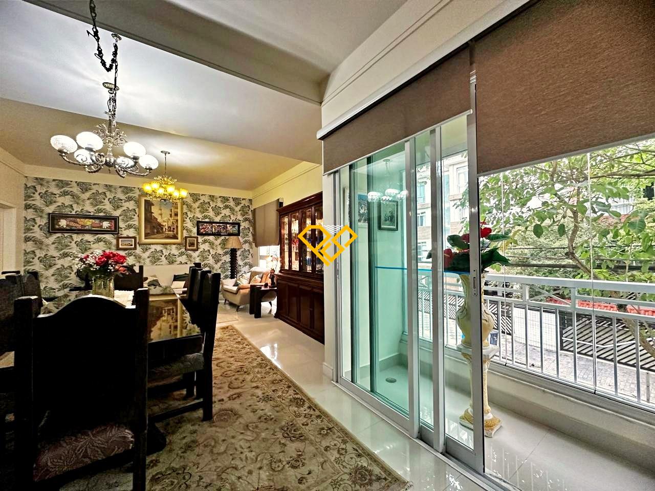 Sobrado à venda no Gonzaga: Sala 1° piso