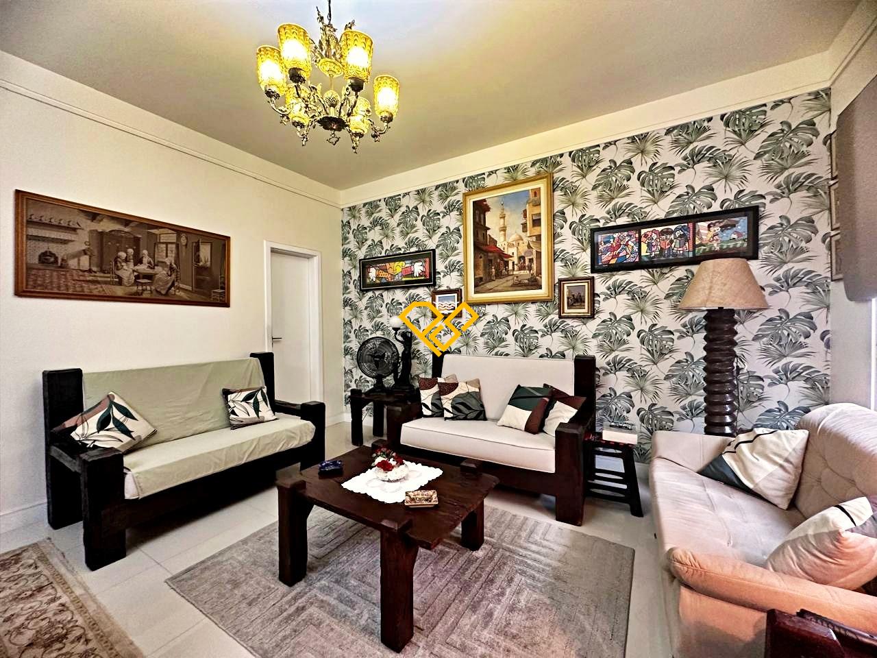 Sobrado à venda no Gonzaga: Sala 1° piso