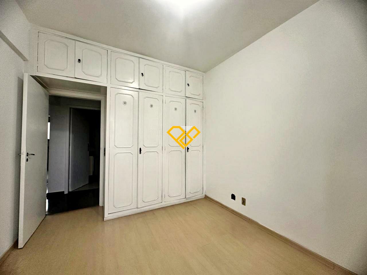 Apartamento à venda no Gonzaga: Dormitório 3