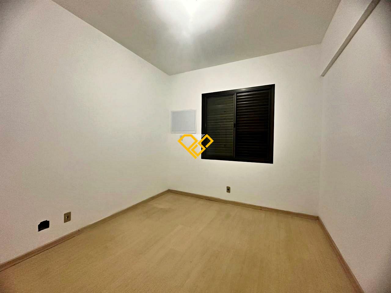 Apartamento à venda no Gonzaga: Dormitório 3