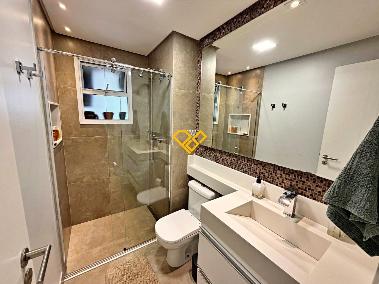 Apartamento à venda no José Menino: Wc social