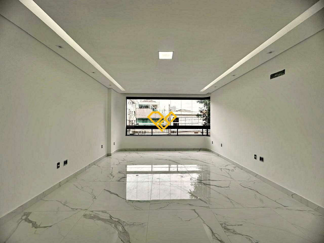 Sobreposta Alta à venda no Embaré: Sala