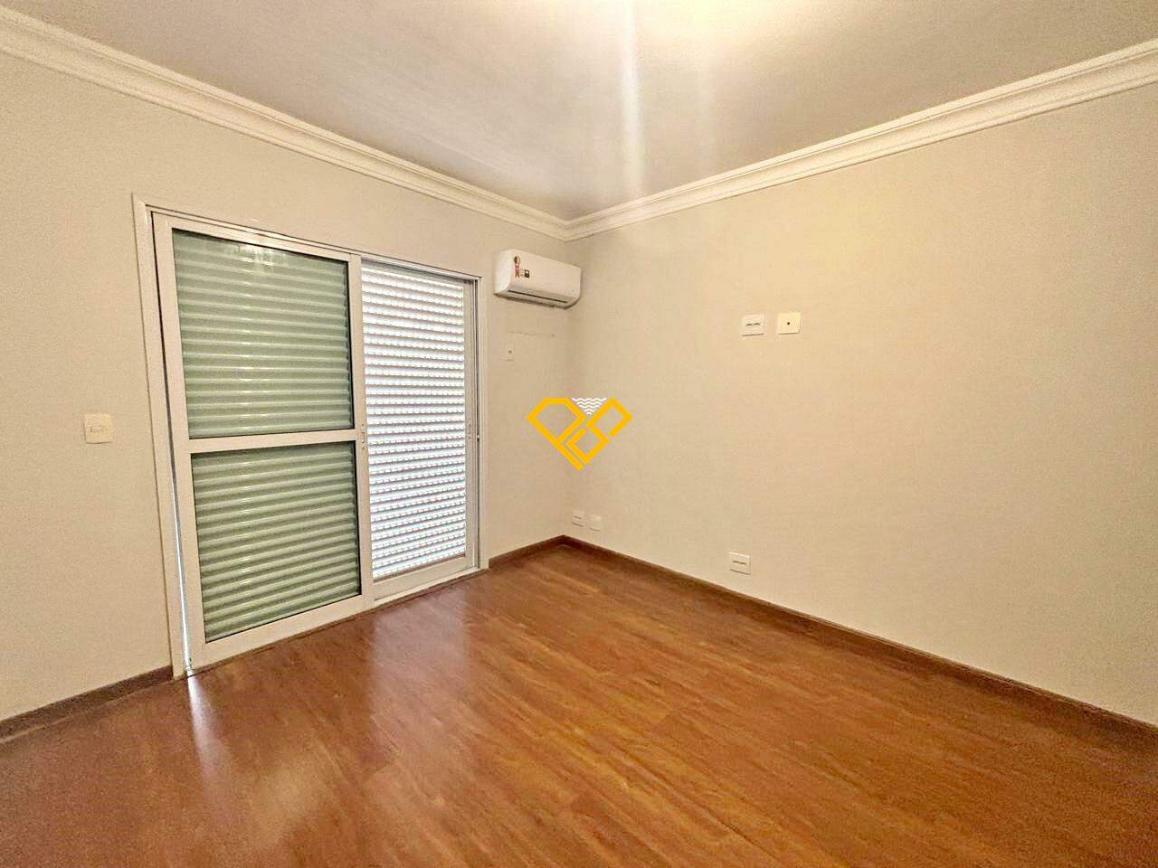 Apartamento à venda no Ponta da Praia: Suíte 3
