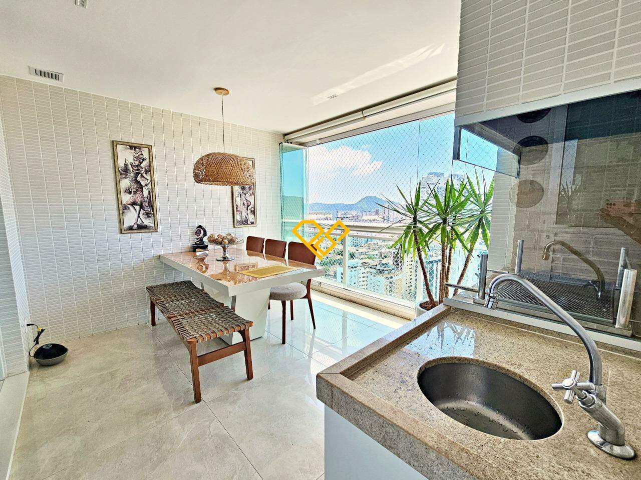 Apartamento para aluguel no Aparecida: Varanda