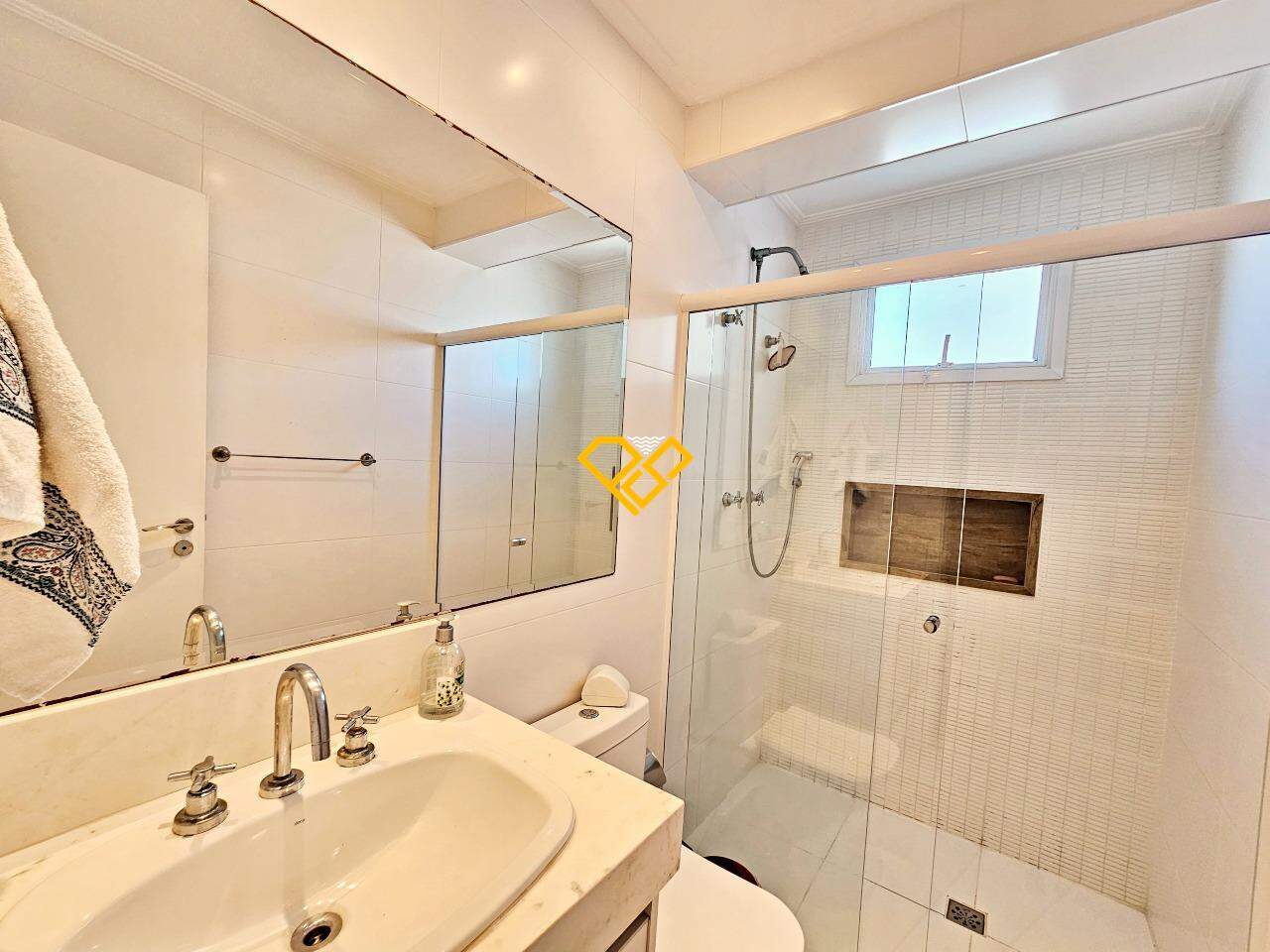 Apartamento para aluguel no Aparecida: Wc suíte 2