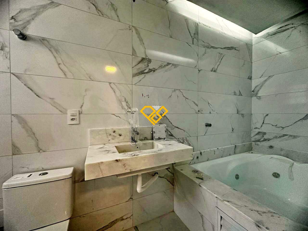Sobreposta Alta à venda no Embaré: Wc suíte 1 - master